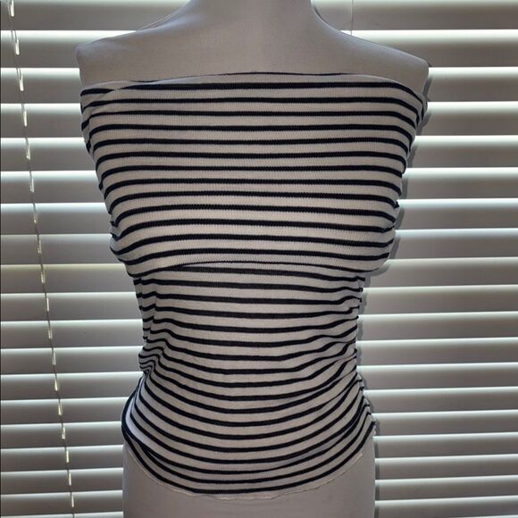 Zara Ribbed Stretch Knit Off-Shoulder Striped Top Shirt Cream/Black - Picture 2 of 11